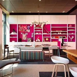 **** Hotell Moxy Munich Airport Tyskland